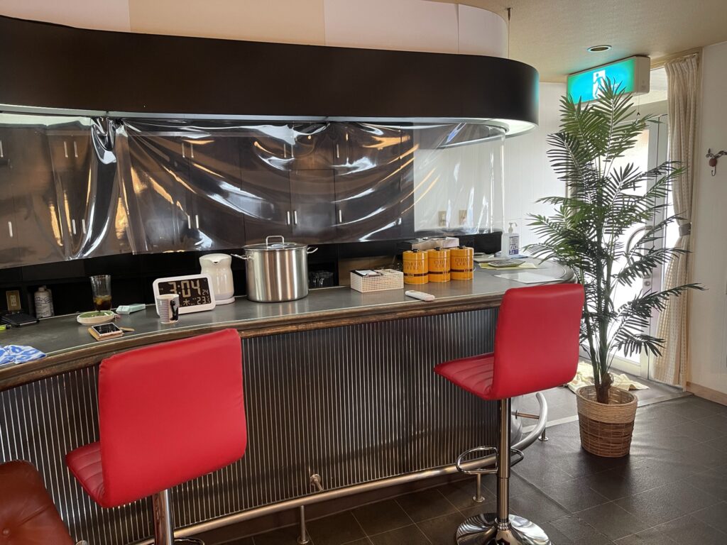カリー喫茶ソルトのカウンター